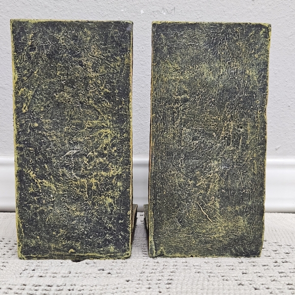 Fierce Dragon Head Bookends Ornate Medieval Fantasy Decor Heavy Resin Gothic Set - Picture 6 of 13